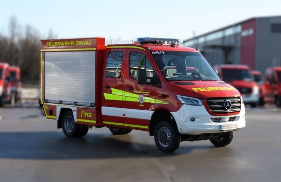 Auto 4.jpg